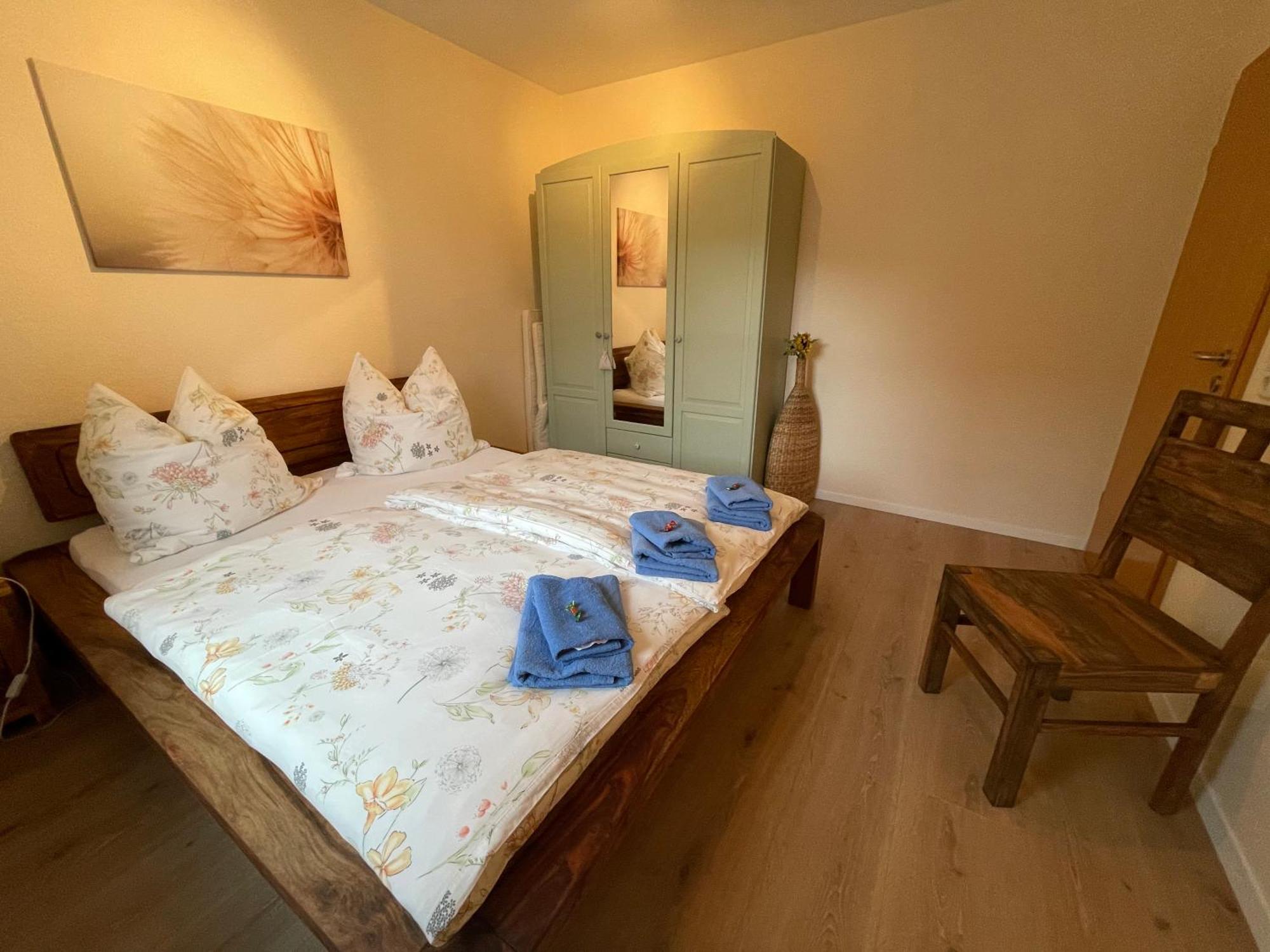 Apartment Wünschendorf *